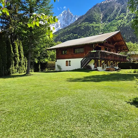 Gabriel, Mont Blanc 샬레